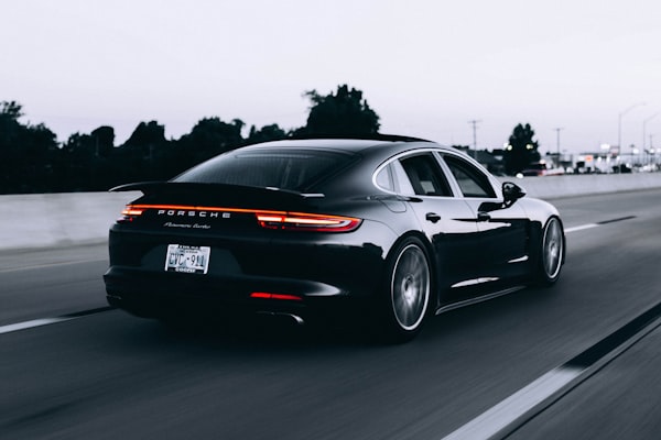 Automobile